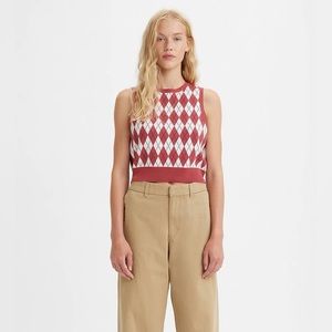 NWT Levi’s Ilia sweater vest